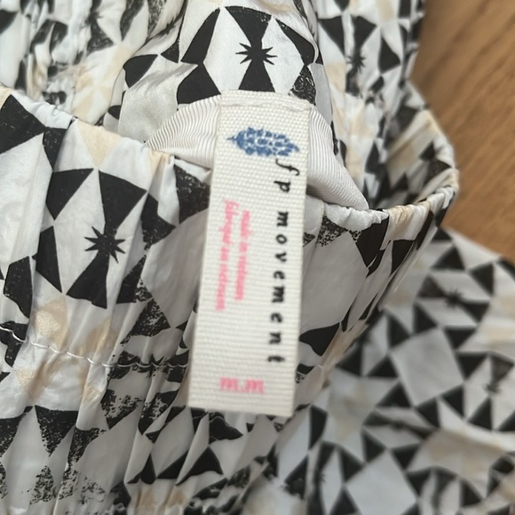 Free People Movement shorts - Picture 3 of 5